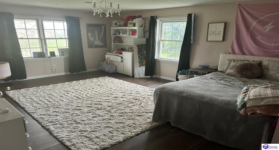 Hawkins Road, Hodgenville, Kentucky 42748, ,4 BathroomsBathrooms,For Sale,Hawkins Road,HK24001460