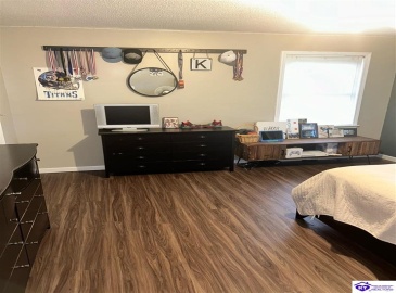 Hawkins Road, Hodgenville, Kentucky 42748, ,4 BathroomsBathrooms,For Sale,Hawkins Road,HK24001460