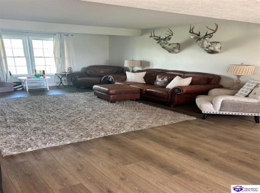 Hawkins Road, Hodgenville, Kentucky 42748, ,4 BathroomsBathrooms,For Sale,Hawkins Road,HK24001460