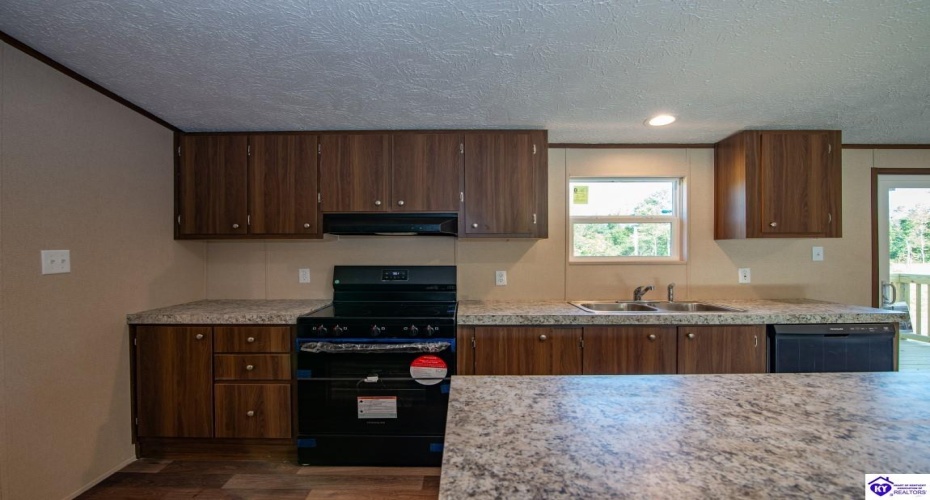 Eagles Nest Road, Ekron, Kentucky 40117, ,2 BathroomsBathrooms,For Sale,Eagles Nest Road,HK24003547