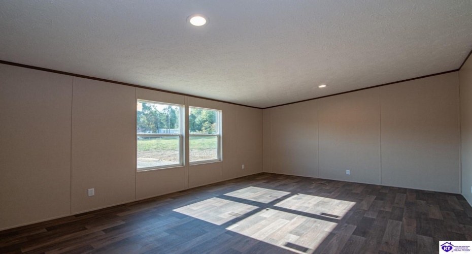 Eagles Nest Road, Ekron, Kentucky 40117, ,2 BathroomsBathrooms,For Sale,Eagles Nest Road,HK24003547