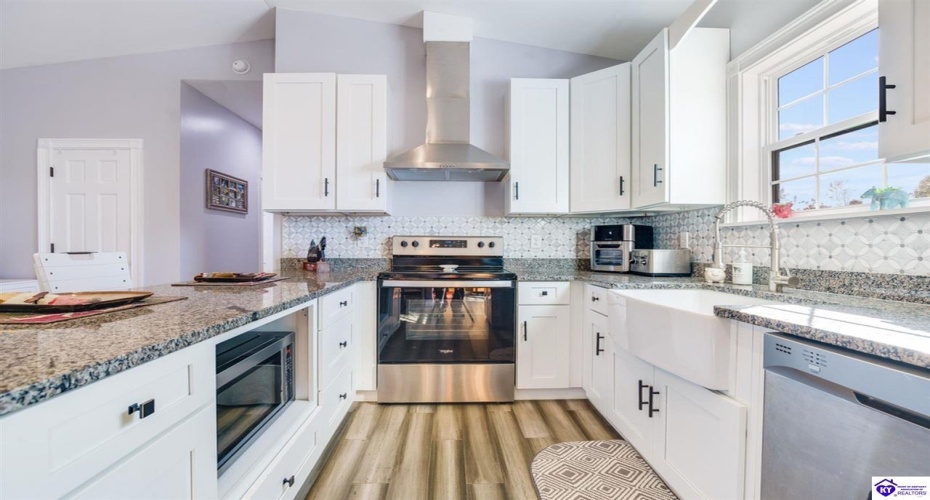 Sunbeam Road, Leitchfield, Kentucky 42754, ,2 BathroomsBathrooms,For Sale,Sunbeam Road,HK24004053