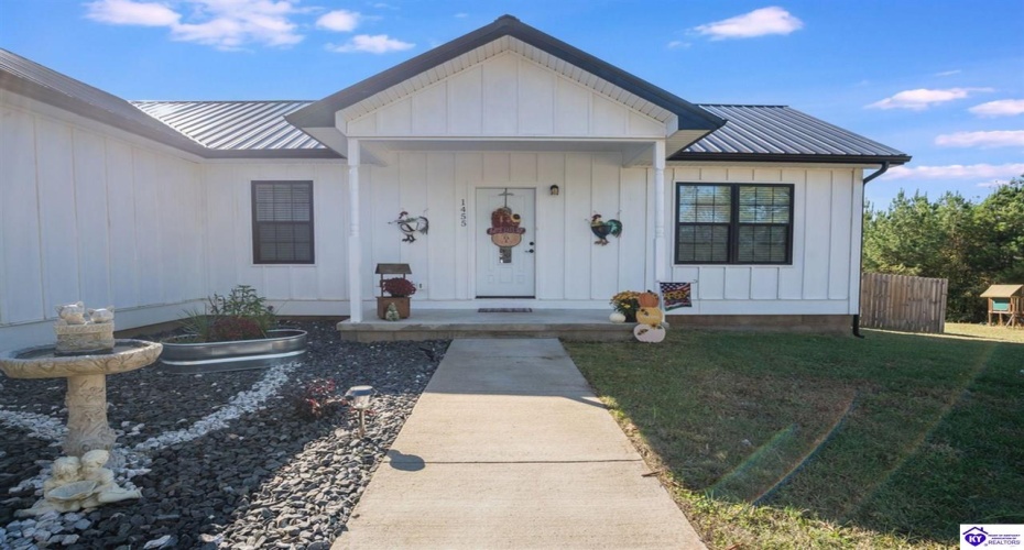 Sunbeam Road, Leitchfield, Kentucky 42754, ,2 BathroomsBathrooms,For Sale,Sunbeam Road,HK24004053