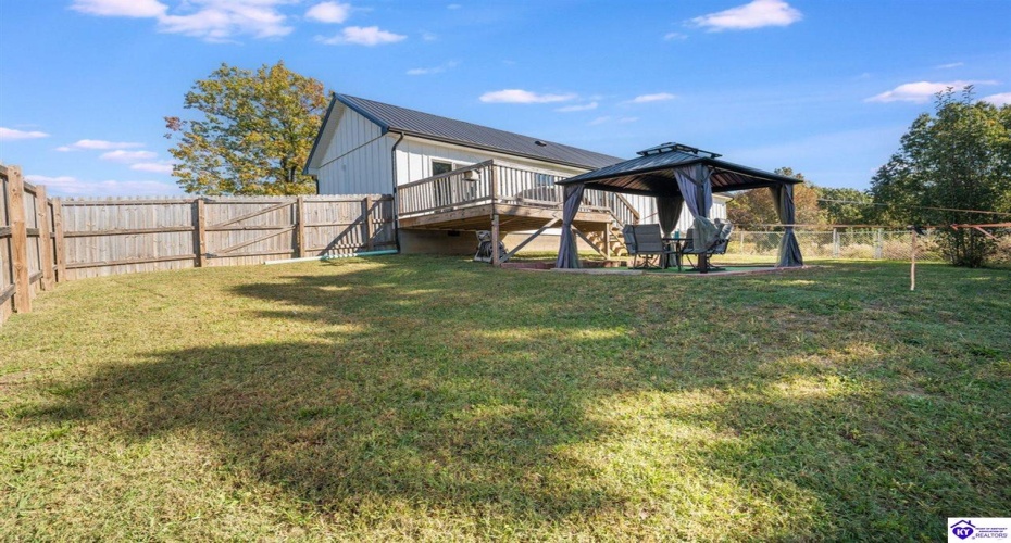 Sunbeam Road, Leitchfield, Kentucky 42754, ,2 BathroomsBathrooms,For Sale,Sunbeam Road,HK24004053