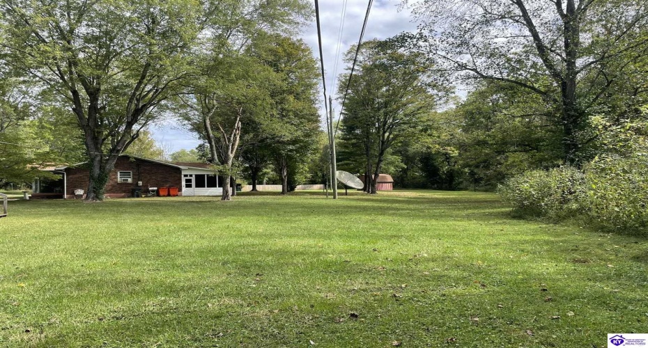 Battle Training Road, Elizabethtown, Kentucky 42701-6110, ,2 BathroomsBathrooms,For Sale,Battle Training Road,HK24004057