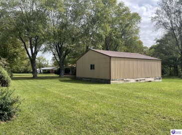 Battle Training Road, Elizabethtown, Kentucky 42701-6110, ,2 BathroomsBathrooms,For Sale,Battle Training Road,HK24004057
