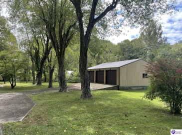 Battle Training Road, Elizabethtown, Kentucky 42701-6110, ,2 BathroomsBathrooms,For Sale,Battle Training Road,HK24004057