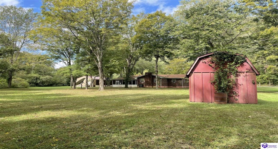 Battle Training Road, Elizabethtown, Kentucky 42701-6110, ,2 BathroomsBathrooms,For Sale,Battle Training Road,HK24004057