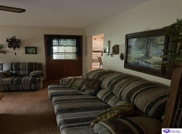 Battle Training Road, Elizabethtown, Kentucky 42701-6110, ,2 BathroomsBathrooms,For Sale,Battle Training Road,HK24004057