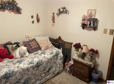 Battle Training Road, Elizabethtown, Kentucky 42701-6110, ,2 BathroomsBathrooms,For Sale,Battle Training Road,HK24004057