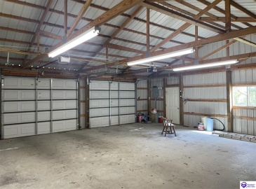 Battle Training Road, Elizabethtown, Kentucky 42701-6110, ,2 BathroomsBathrooms,For Sale,Battle Training Road,HK24004057