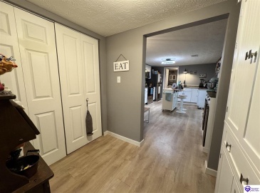 Berryman Road, Brandenburg, Kentucky 40108, ,1 BathroomBathrooms,For Sale,Berryman Road,HK24004058