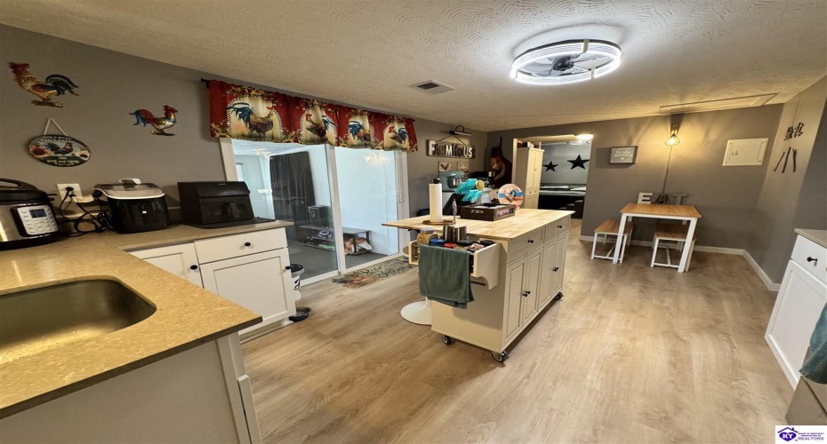 Berryman Road, Brandenburg, Kentucky 40108, ,1 BathroomBathrooms,For Sale,Berryman Road,HK24004058