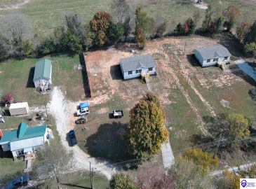 Dixie Highway, Upton, Kentucky 42784, ,2 BathroomsBathrooms,For Sale,Dixie Highway,HK24004061