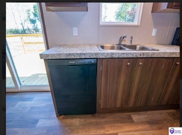 Dixie Highway, Upton, Kentucky 42784, ,2 BathroomsBathrooms,For Sale,Dixie Highway,HK24004065