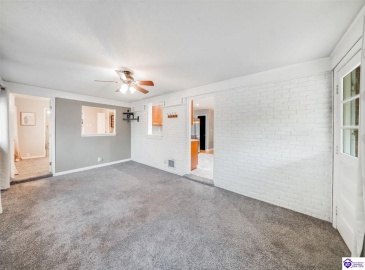 Dell Brooke Ave, Louisville, Kentucky 40220, ,3 BathroomsBathrooms,For Sale,Dell Brooke Ave,HK24004069