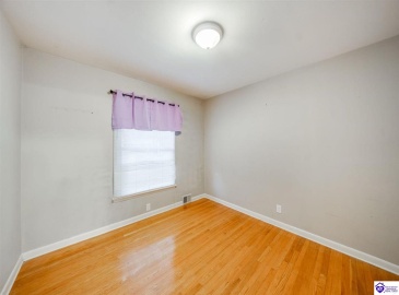 Dell Brooke Ave, Louisville, Kentucky 40220, ,3 BathroomsBathrooms,For Sale,Dell Brooke Ave,HK24004069