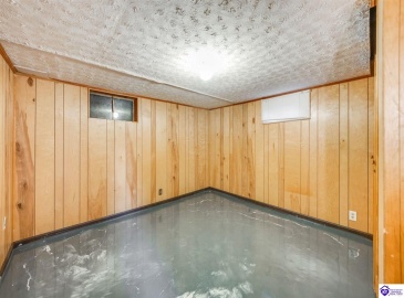 Dell Brooke Ave, Louisville, Kentucky 40220, ,3 BathroomsBathrooms,For Sale,Dell Brooke Ave,HK24004069