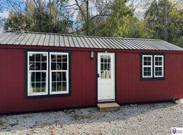 Bowling Green Road, Caneyville, Kentucky 42721, ,2 BathroomsBathrooms,For Sale,Bowling Green Road,HK24004072