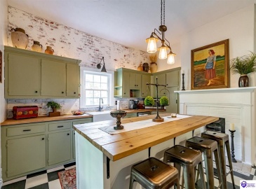 Broadway Street, Sonora, Kentucky 42776, ,2 BathroomsBathrooms,For Sale,Broadway Street,HK24004073