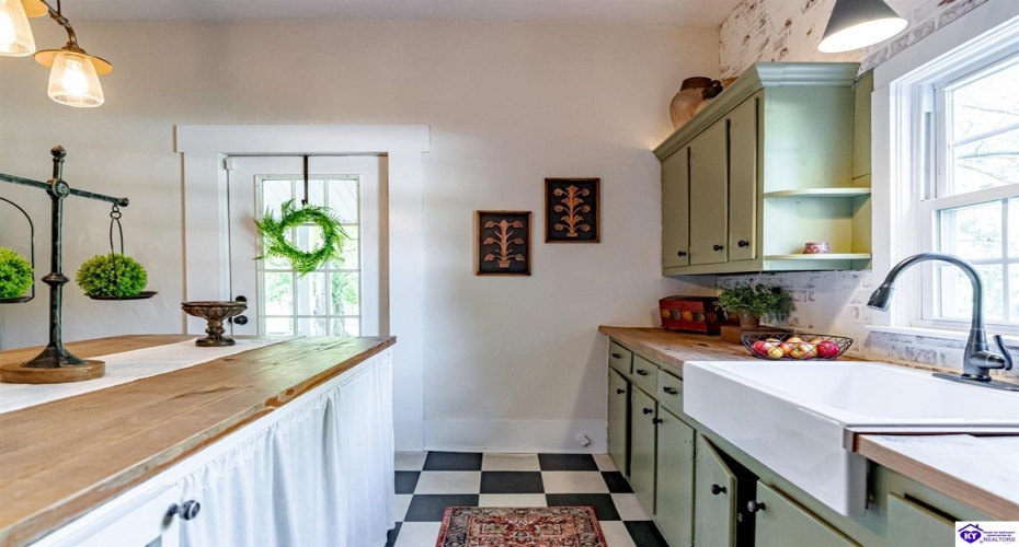 Broadway Street, Sonora, Kentucky 42776, ,2 BathroomsBathrooms,For Sale,Broadway Street,HK24004073