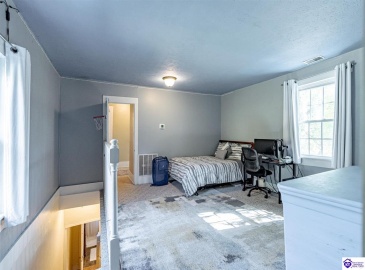 Broadway Street, Sonora, Kentucky 42776, ,2 BathroomsBathrooms,For Sale,Broadway Street,HK24004073