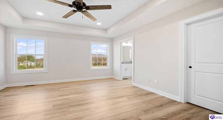 Mcgehee Ct, Ekron, Kentucky 40117, ,2 BathroomsBathrooms,For Sale,Mcgehee Ct,HK24004080