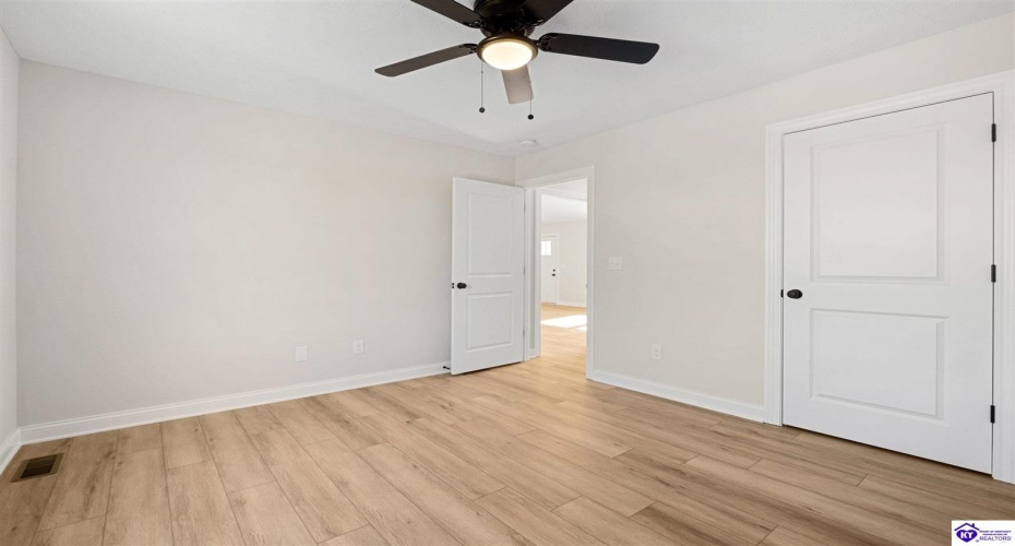 Mcgehee Ct, Ekron, Kentucky 40117, ,2 BathroomsBathrooms,For Sale,Mcgehee Ct,HK24004080