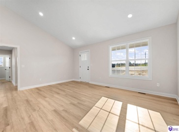 Mcgehee Ct, Ekron, Kentucky 40117, ,2 BathroomsBathrooms,For Sale,Mcgehee Ct,HK24004080