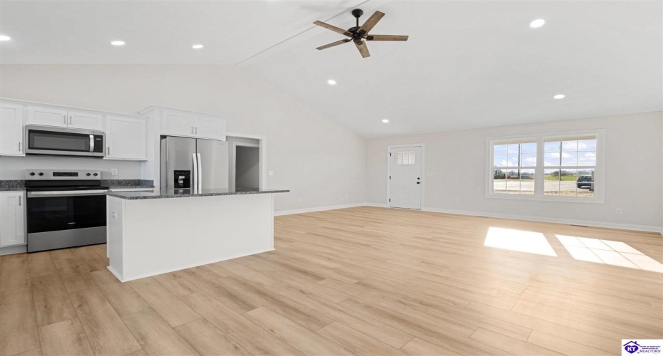 Mcgehee Ct, Ekron, Kentucky 40117, ,2 BathroomsBathrooms,For Sale,Mcgehee Ct,HK24004080