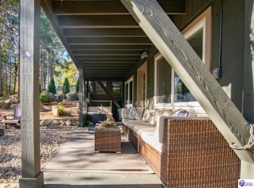 Sunny View Road, Brandenburg, Kentucky 40108, ,2 BathroomsBathrooms,For Sale,Sunny View Road,HK24004083