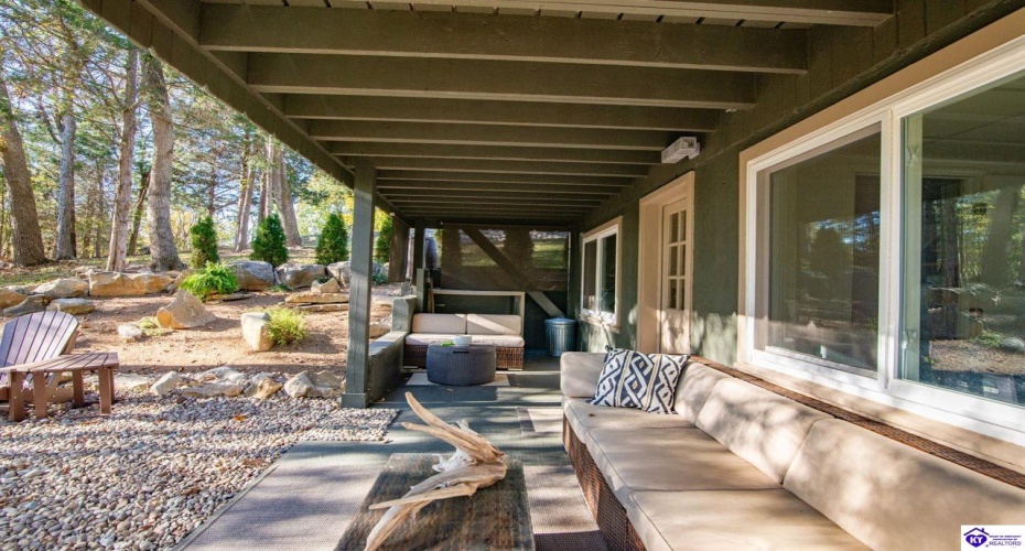 Sunny View Road, Brandenburg, Kentucky 40108, ,2 BathroomsBathrooms,For Sale,Sunny View Road,HK24004083