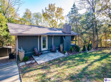 Sunny View Road, Brandenburg, Kentucky 40108, ,2 BathroomsBathrooms,For Sale,Sunny View Road,HK24004083