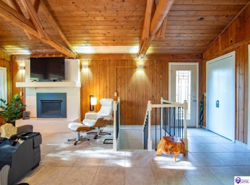 Sunny View Road, Brandenburg, Kentucky 40108, ,2 BathroomsBathrooms,For Sale,Sunny View Road,HK24004083