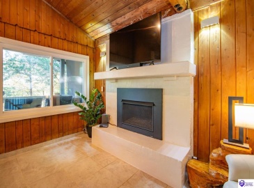 Sunny View Road, Brandenburg, Kentucky 40108, ,2 BathroomsBathrooms,For Sale,Sunny View Road,HK24004083