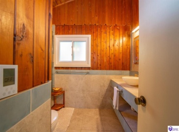 Sunny View Road, Brandenburg, Kentucky 40108, ,2 BathroomsBathrooms,For Sale,Sunny View Road,HK24004083