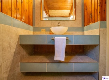 Sunny View Road, Brandenburg, Kentucky 40108, ,2 BathroomsBathrooms,For Sale,Sunny View Road,HK24004083