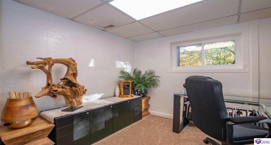 Sunny View Road, Brandenburg, Kentucky 40108, ,2 BathroomsBathrooms,For Sale,Sunny View Road,HK24004083