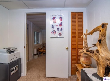 Sunny View Road, Brandenburg, Kentucky 40108, ,2 BathroomsBathrooms,For Sale,Sunny View Road,HK24004083