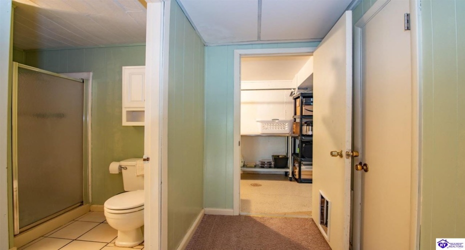 Sunny View Road, Brandenburg, Kentucky 40108, ,2 BathroomsBathrooms,For Sale,Sunny View Road,HK24004083