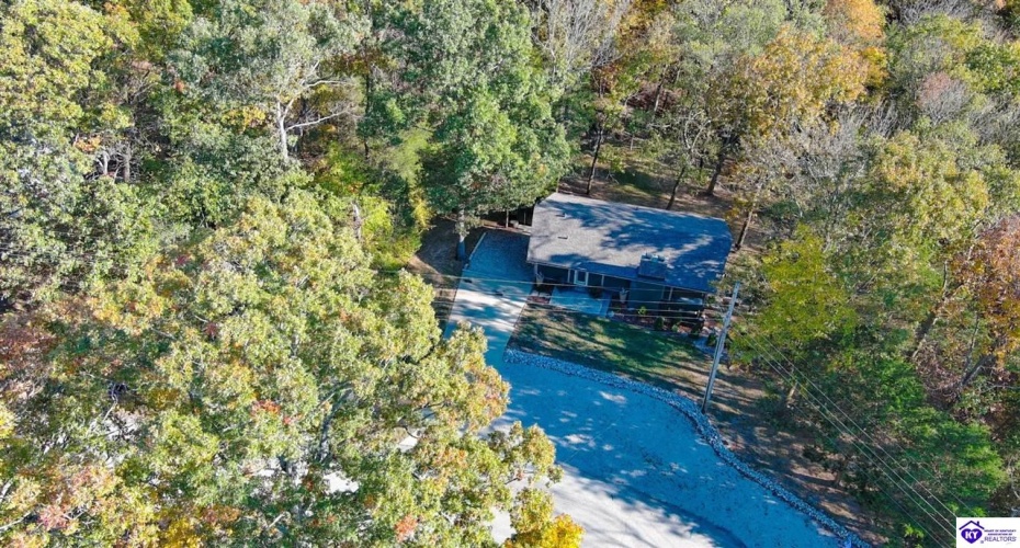 Sunny View Road, Brandenburg, Kentucky 40108, ,2 BathroomsBathrooms,For Sale,Sunny View Road,HK24004083