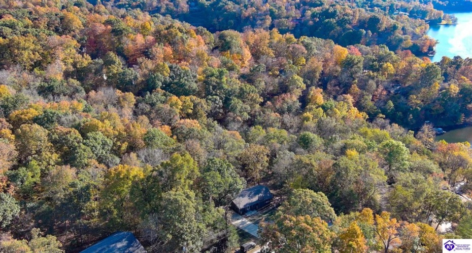 Sunny View Road, Brandenburg, Kentucky 40108, ,2 BathroomsBathrooms,For Sale,Sunny View Road,HK24004083