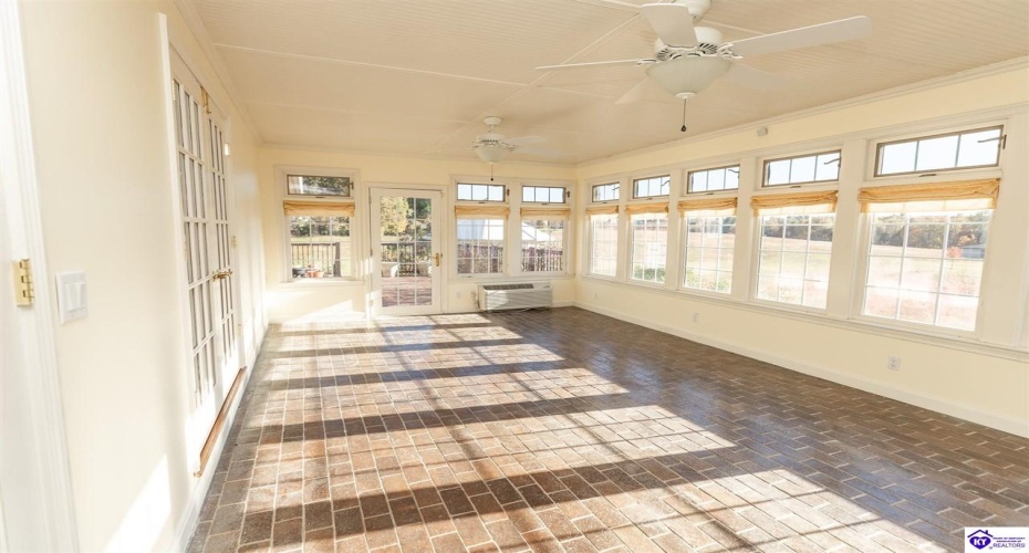 Owsley Road, Rineyville, Kentucky 40162, ,4 BathroomsBathrooms,For Sale,Owsley Road,HK24004087