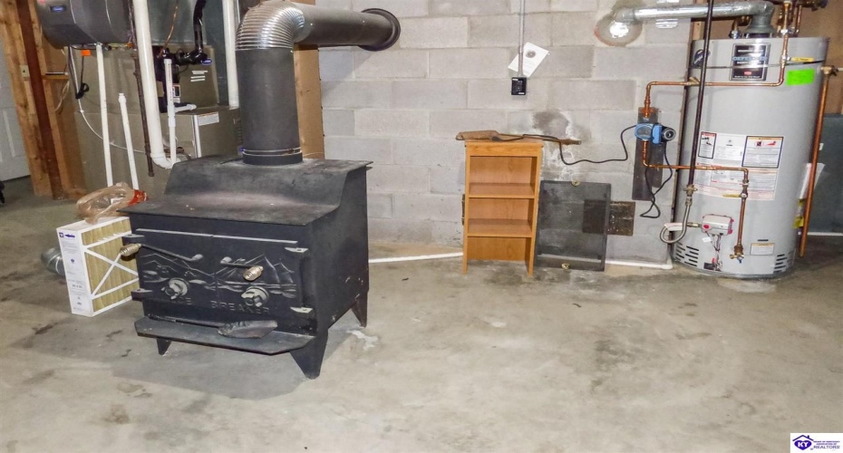 Owsley Road, Rineyville, Kentucky 40162, ,4 BathroomsBathrooms,For Sale,Owsley Road,HK24004087