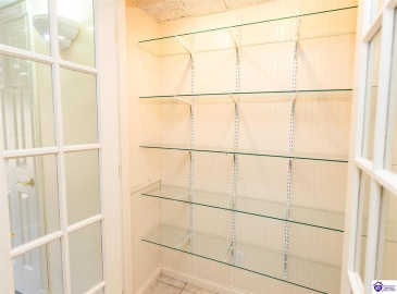 Owsley Road, Rineyville, Kentucky 40162, ,4 BathroomsBathrooms,For Sale,Owsley Road,HK24004087