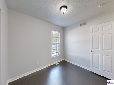 Grandel Meadow Ct, Louisville, Kentucky 40258, ,3 BathroomsBathrooms,For Sale,Grandel Meadow Ct,HK24004094