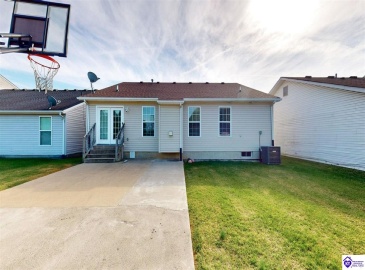 Grandel Meadow Ct, Louisville, Kentucky 40258, ,3 BathroomsBathrooms,For Sale,Grandel Meadow Ct,HK24004094