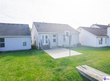 Grandel Meadow Ct, Louisville, Kentucky 40258, ,3 BathroomsBathrooms,For Sale,Grandel Meadow Ct,HK24004094