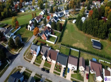 Grandel Meadow Ct, Louisville, Kentucky 40258, ,3 BathroomsBathrooms,For Sale,Grandel Meadow Ct,HK24004094