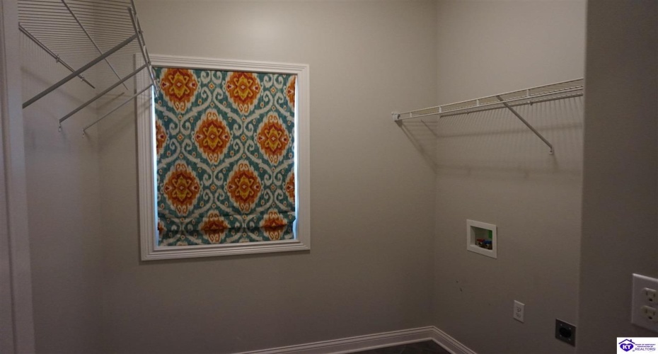 Deerfield Hills Road, Elizabethtown, Kentucky 42701, ,4 BathroomsBathrooms,For Sale,Deerfield Hills Road,HK24004098